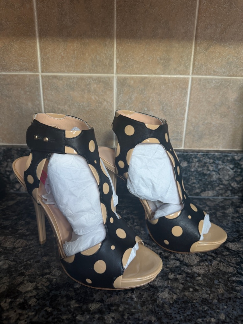 Vintage Betsey Johnson Black and Beige Polka Dot T-Strap Stiletto Heels Size 10